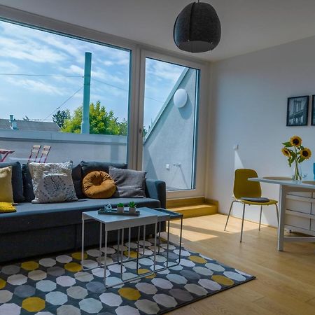 Maureen Lovely 2 Bedroom Unit With Community Pool Viena Exterior foto