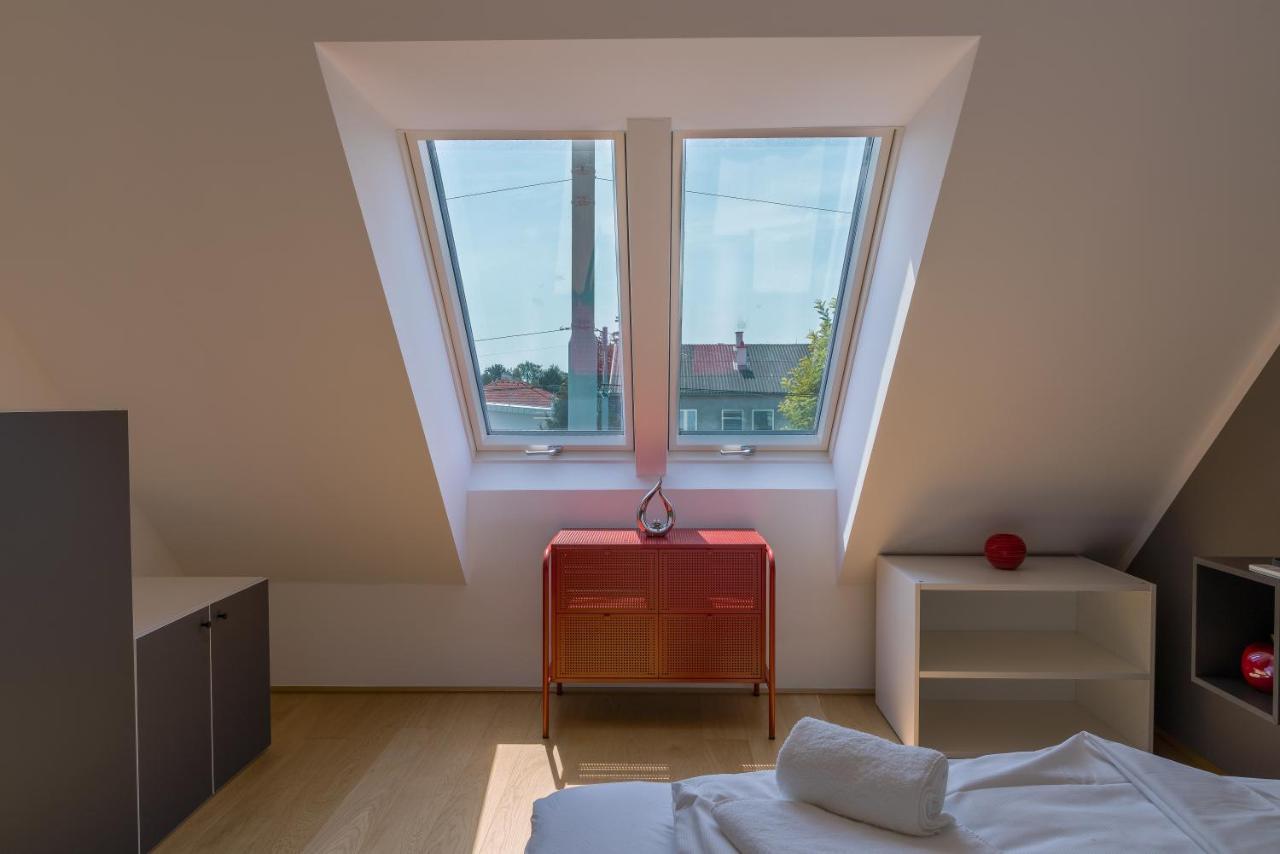 Maureen Lovely 2 Bedroom Unit With Community Pool Viena Exterior foto