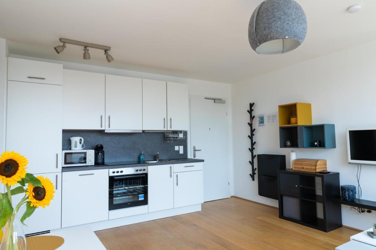 Maureen Lovely 2 Bedroom Unit With Community Pool Viena Exterior foto