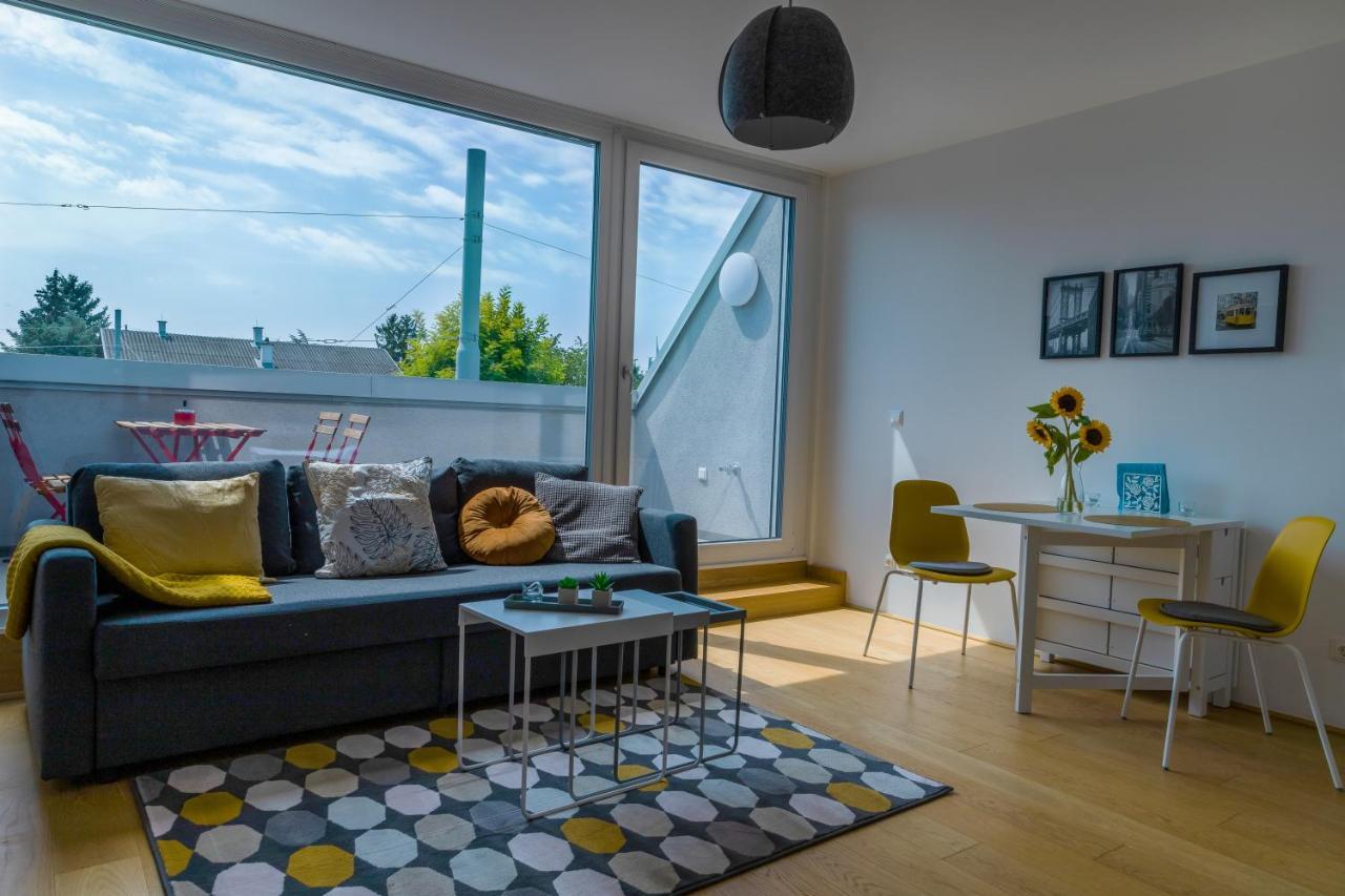Maureen Lovely 2 Bedroom Unit With Community Pool Viena Exterior foto